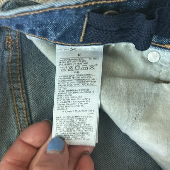 Old Navy Boys Skinny/Straight Fit Jeans in Deep Blue - Picture 5 of 8